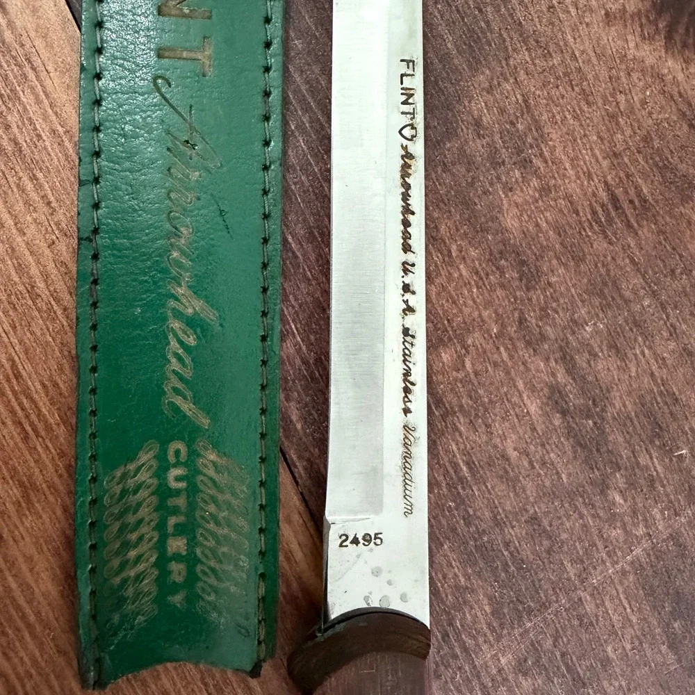 Flint Arrowhead USA Stainless Vanadium Slicer Knife 2495 Wood Handle with Sheath